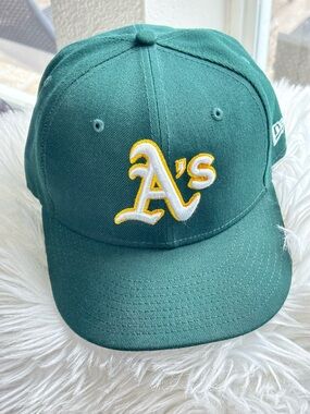 New Era Oakland Athletics A's 59fifty Dark Green Cap with Yellow & White Logo